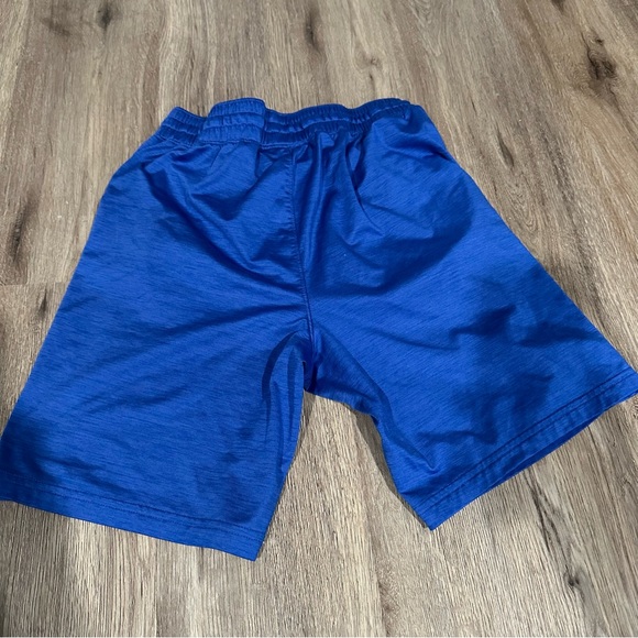 {preloved} Bundle of Boy’s GAP Fit Works Kids Shorts - Blue and Orange - Picture 8 of 10